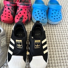 子ども　スニーカー　サンダル16.5〜18
の画像