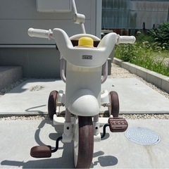 三輪車の画像