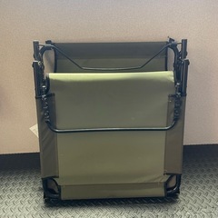Coleman CONVERTA コット カーキの画像