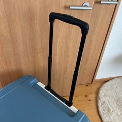 クーラーボックス　iqLOO アウトドア　　の画像