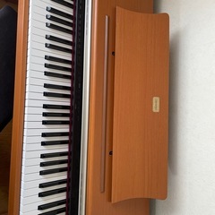 電子ピアノ
の画像
