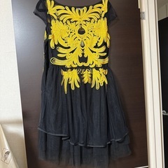 【早い者勝ち】新品含む服5着の画像