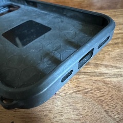 【無料】iPhone14Pro用の一眼レフカメラ風ケース 首掛け可の画像