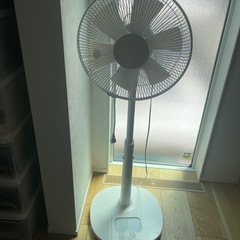 扇風機（リモコンなし）の画像