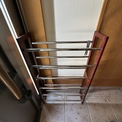 シューズ収納棚の画像