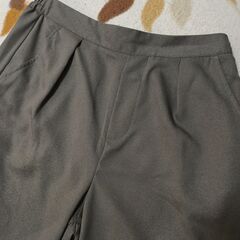 タグ付新品　クロップドパンツセットアップ　Lサイズの画像