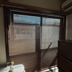 ニトリ　木目調ブラインド　176×183の画像