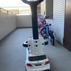 子ども用の乗り物おもちゃ
の画像