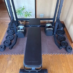 ホームトレーニングセット、ホームジム（可変ダンベル、ハーフラック、バーベル、トレーニングベンチ）の画像