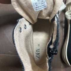 ZARA スニーカー 22.5センチの画像