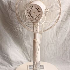 フィフティ　扇風機　2019年製　動作確認済みの画像