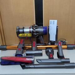 ダイソン dyson cyclone fluffy v10 sv12 分解洗浄済 美品】ダイソン cyclone fluffy v10 sv12 分解洗浄済み - メルカリ