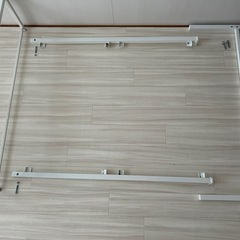 【ニトリ】スチール製シングルベッド(コンセント付き台・ホワイト)の画像