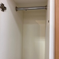 取りに来れる方限定！ワードローブです！の画像