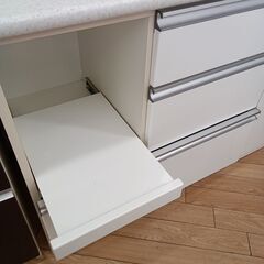 ★リユースのサカイつくば店★TK5946 NITORI 食器棚 ホワイト H200×D50×W120 クリーニング済みの画像