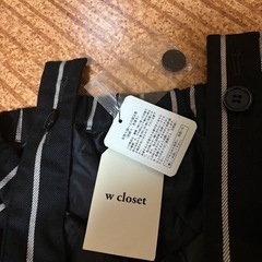 【新品未使用】【w closet 】ブラックストライプ サロペット Fの画像