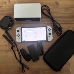 【取引中】任天堂Switch（有機ＥＬモデル）ホワイトの画像