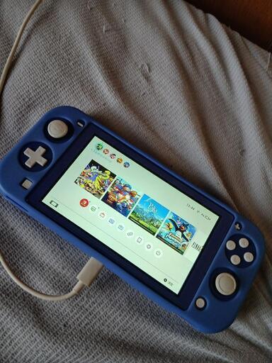 Nintendo Switch Lite」ブルー (KURO) 東京のポータブルゲーム