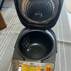 IH NP-vn10 炊飯器の画像