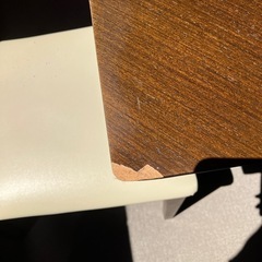 【無料で差し上げます
】ダイニングテーブルと椅子2脚の画像