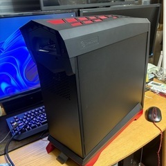 自作デスクトップパソコン Windows11 CPU i7-4790K メモリ16GB GTX970 SSD500GB+HDD2TB の画像