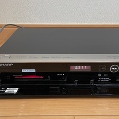 【SHARP】ブルーレイレコーダー BD-W560 リモコン・説明書・ケーブル一式付き！の画像