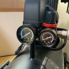 ONE STEP エアコンプレッサー 30Lの画像