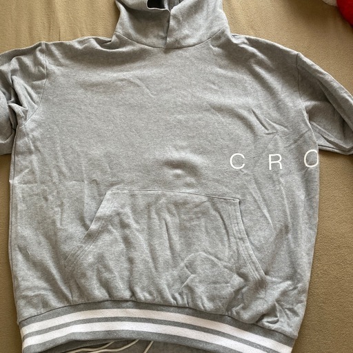 クロノスセットアップグレーとＴシャツ付き