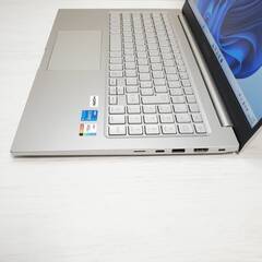 高性能2023年製 Corei5-1240P/16GB/512GB SSD/15.6インチ/スタイリッシュPC/全国発送可の画像