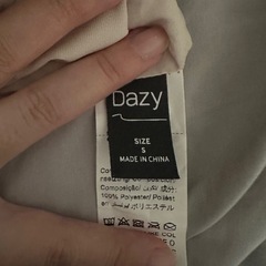 オフショルワンピースの画像