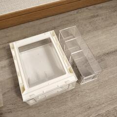 プラスチック 収納ケース 2点の画像