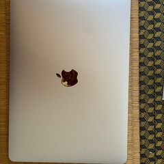 MacBook Pro 2017 256GBの画像