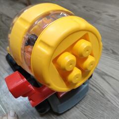 ブロック付きミキサー車の画像