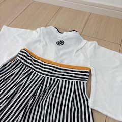 ベビー服　袴、足袋風靴下セットの画像