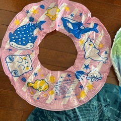 浮き輪の画像