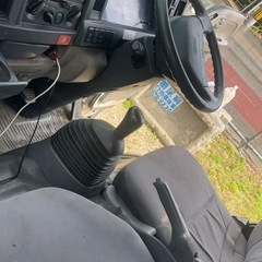 いすゞ　エルフ　パワーゲート付トラックの画像
