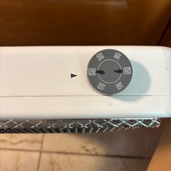 アイリスオーヤマ電気ストーブの画像