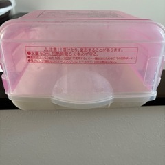 【取引中】哺乳瓶、レンジ消毒容器（同時購入で値引き）の画像