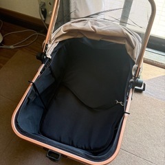 小型犬　バギー　ペットカートの画像