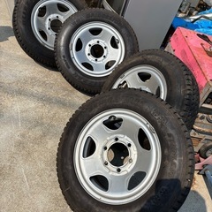 ダンロップ スタッドレス185/75/R15 ホイール4個セットの画像