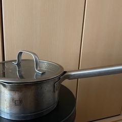 鍋、フライパン、カップの画像