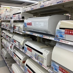 ⭐️春日市⭐️2.8kwエアコン⭐️HITACHI⭐️日立⭐️10畳用⭐️2020年製⭐️RAS−X28K⭐️白くまくん⭐️定価219,750円⭐️No2791の画像