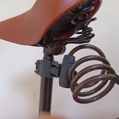 折りたたみ自転車の画像
