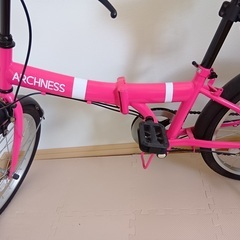 折りたたみ自転車の画像