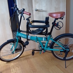 折りたたみ自転車の画像