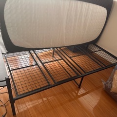 シングルベッド(マットレス付き)の画像
