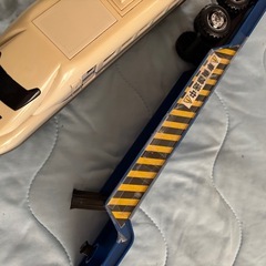 デカい新幹線？と付属のおもちゃの画像