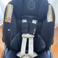 サイベックス　cybex  カーシートの画像