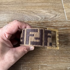 FENDI Dバックルベルトの画像