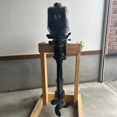美品　トーハツ　船外機　　２スト　3.5馬力の画像